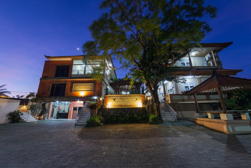 Oyo 3134 Puri Tamu Hotel Jimbaran Buitenkant foto