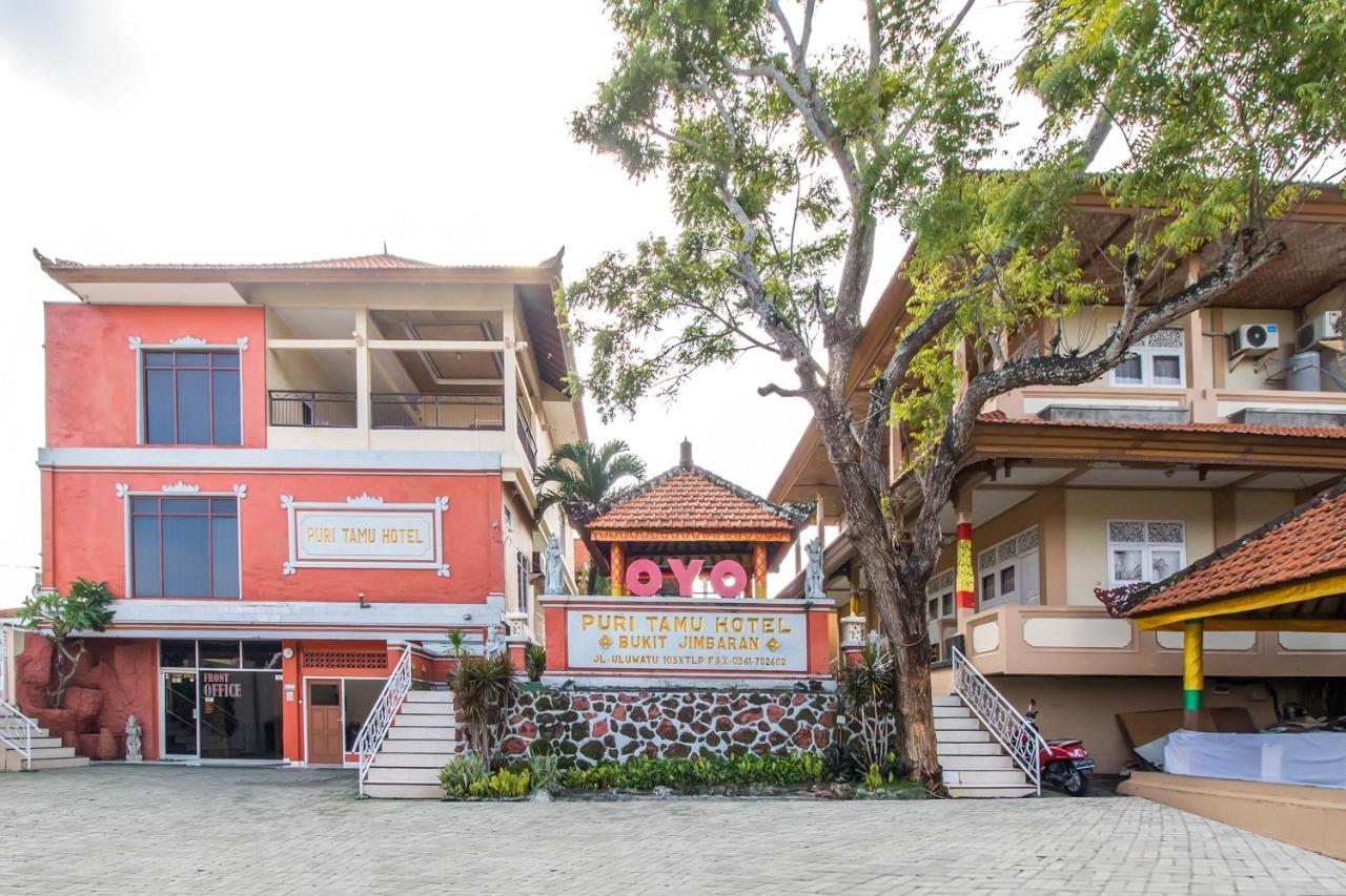 Oyo 3134 Puri Tamu Hotel Jimbaran Buitenkant foto